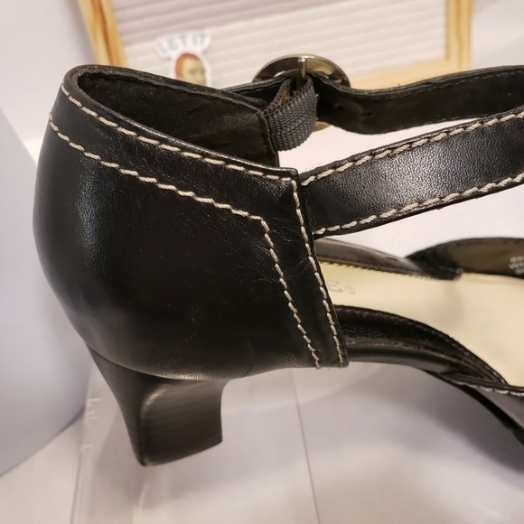 Connie Whisper Blocky Heels Vintage 8M - Picture 4 of 13